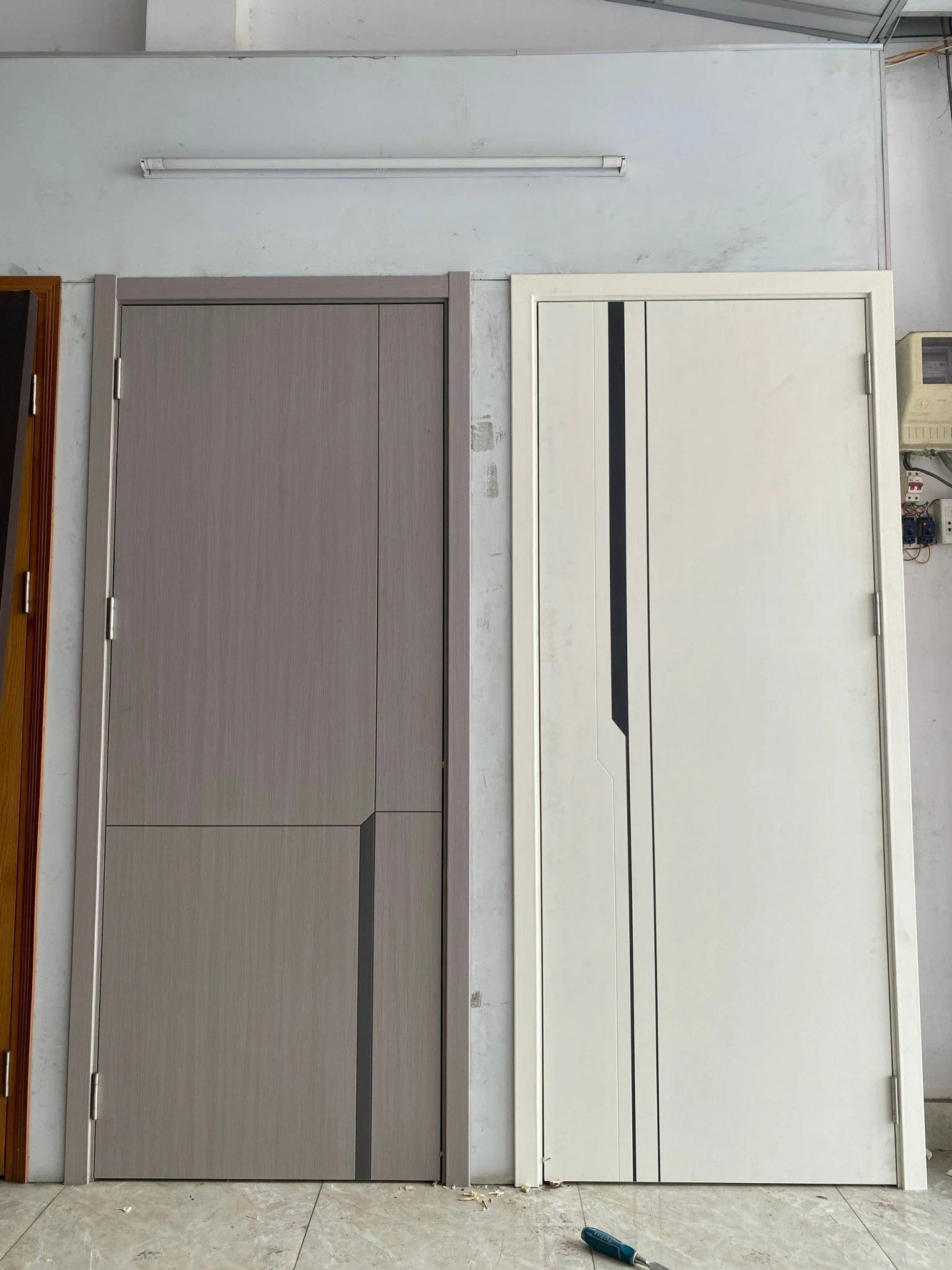 Cửa Phòng Ngủ Đẹp – Cửa Gỗ Công Nghiệp Carbon